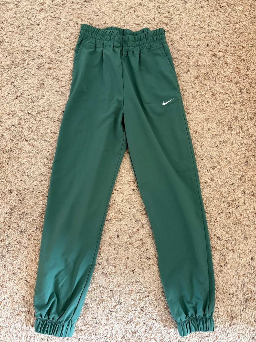 Nike Dri-Fit Track Pant Joggers, Elastic Waist & Hem, Women’s Size Medium Green